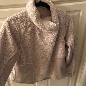 Nike fuzzy sweater. Light pink size medium